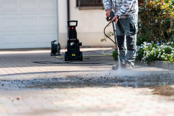 Best Deck Cleaning Services  in Nth Bend, OR